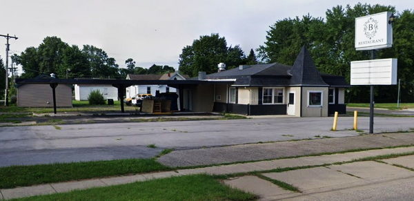 A&W Restaurant - Sturgis - 1401 E Chicago Rd